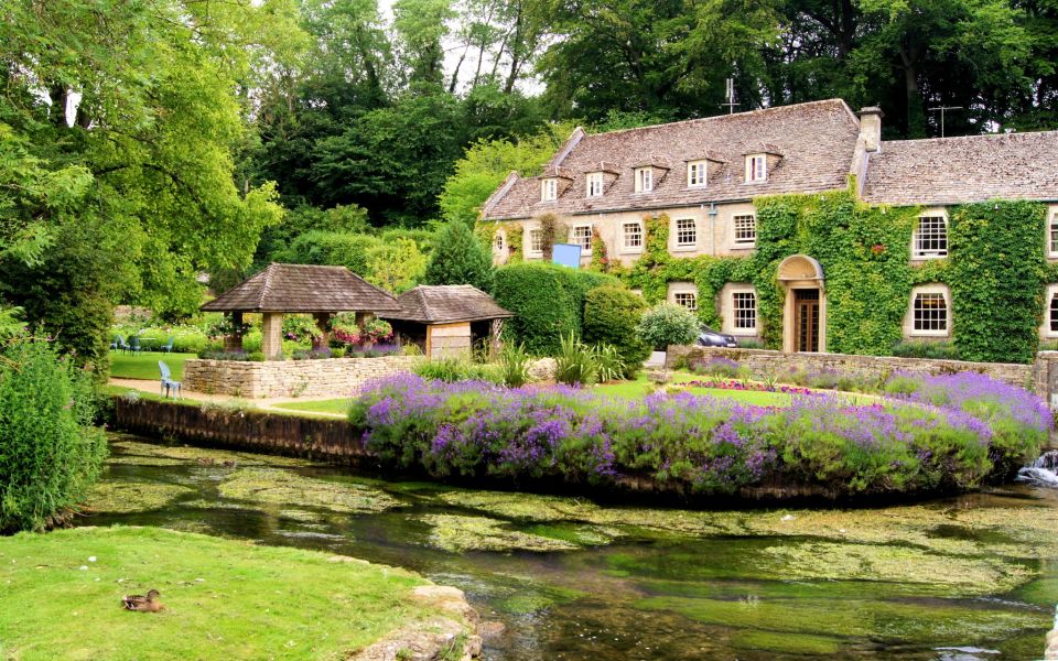 Cotswolds From London Private One-Day Tour by Car - Private Car Transfers