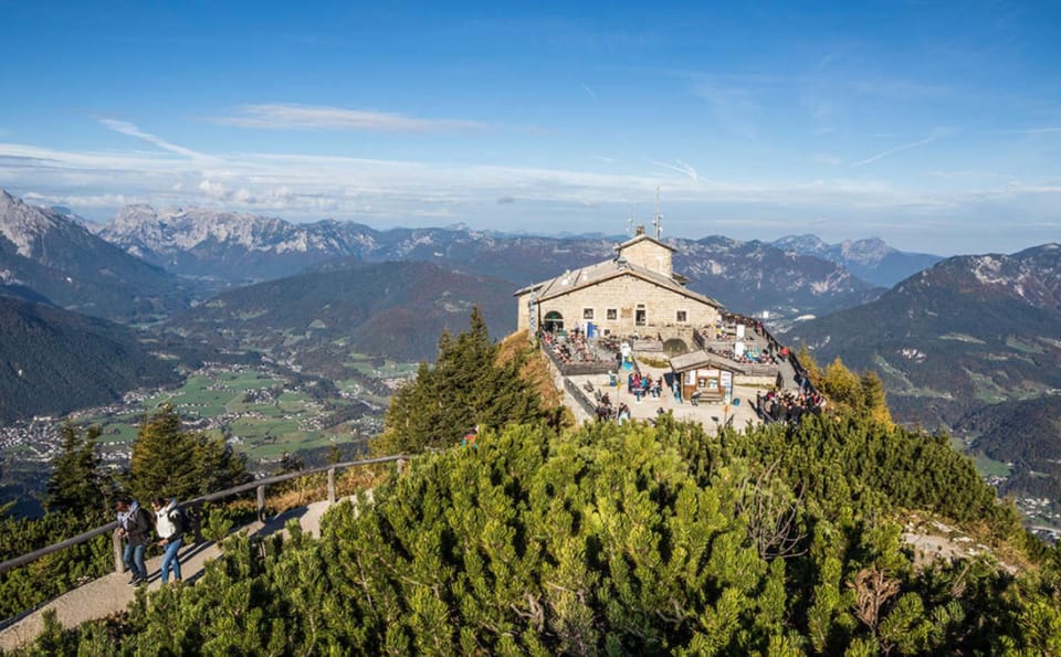 Eagles Nest & Bunkers Obersalzberg WWII Tour From Salzburg - Hitlers Visits and Fear of Heights