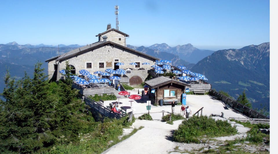 Eagles Nest &Bunkers & Salt Mine Private Tour From Salzburg - Eagles Nest Visit