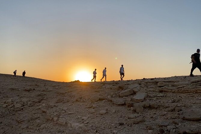 Edge of the World Tour Including Dinner and Hike From Riyadh - Considerations for Travelers