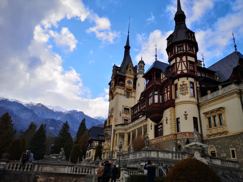 From Bucharest: Bran, Peles Castle & Brasov Private Day Tour - Participant Information