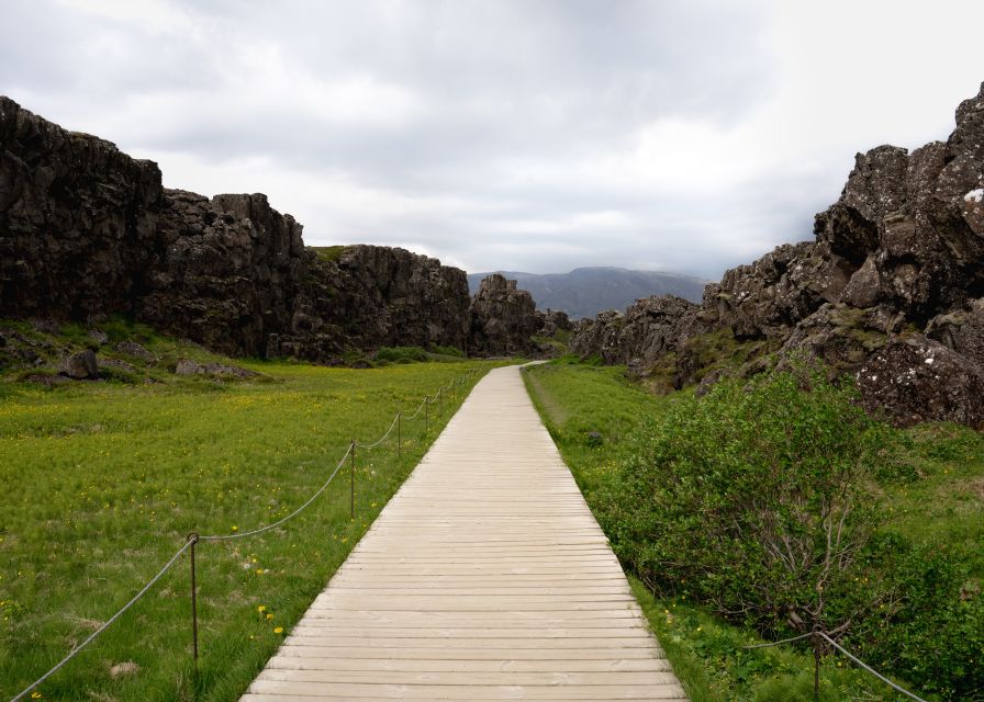 From Reykjavik: Exclusive Golden Circle Private Day Tour - Gullfoss Waterfall