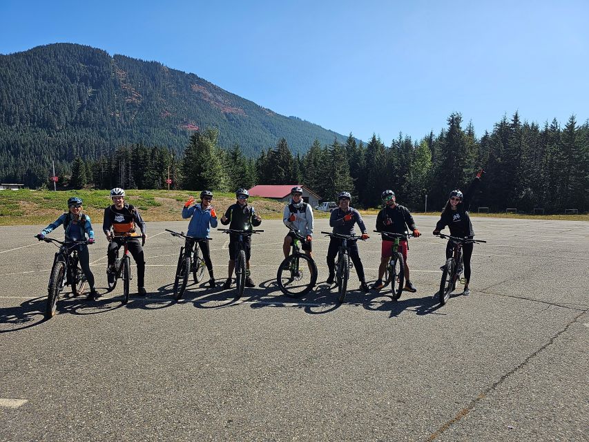 From Seattle: Snoqualmie Tunnel Scenic Bike Tour - Snacks and Refreshments