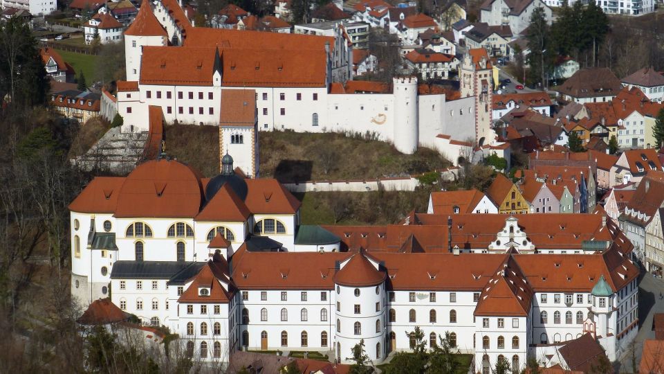 Füssen: Private Guided Walking Tour - Additional Tour Details