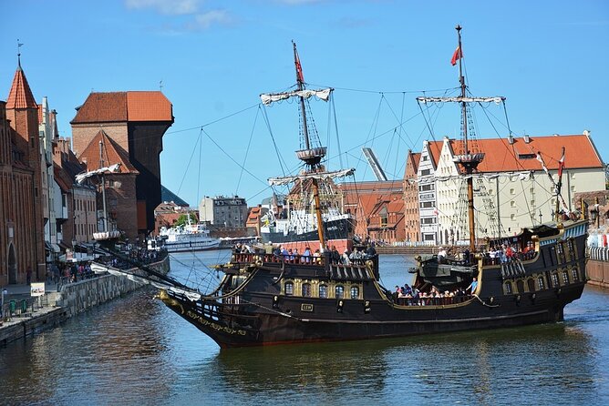 Gdansk and Malbork Castle Small Group Tour From Warsaw With Lunch - Transportation and Pickup