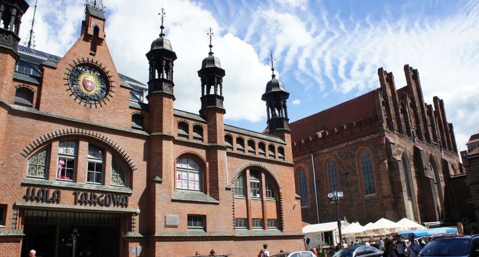 Gdansk: Individual Sightseeing Tour With Audio Guide - Meeting Point and Logistics