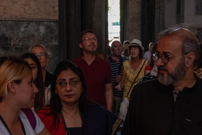 Hagia Sophia Outside and Experience Museum - Admiring the Ornate Mihrab