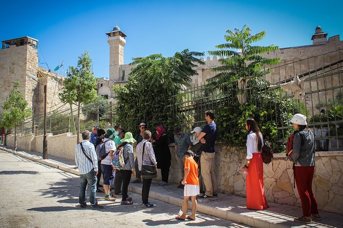 Hebron Dual Narrative Tour From Tel Aviv - Traveler Feedback