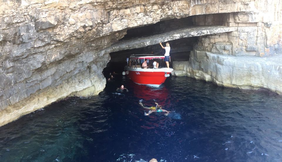 Hvar: Private Blue Cave and Vis Speedboat Tour - Starting Point and Duration