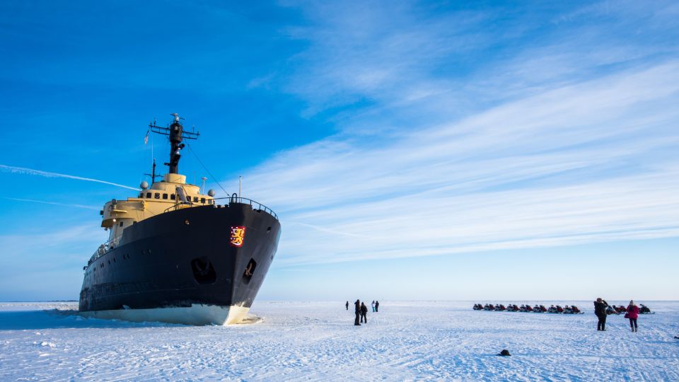 Icebreaker Sampo Cruise With Buffet and Ice Floating - Visiting the Kemi SnowCastle