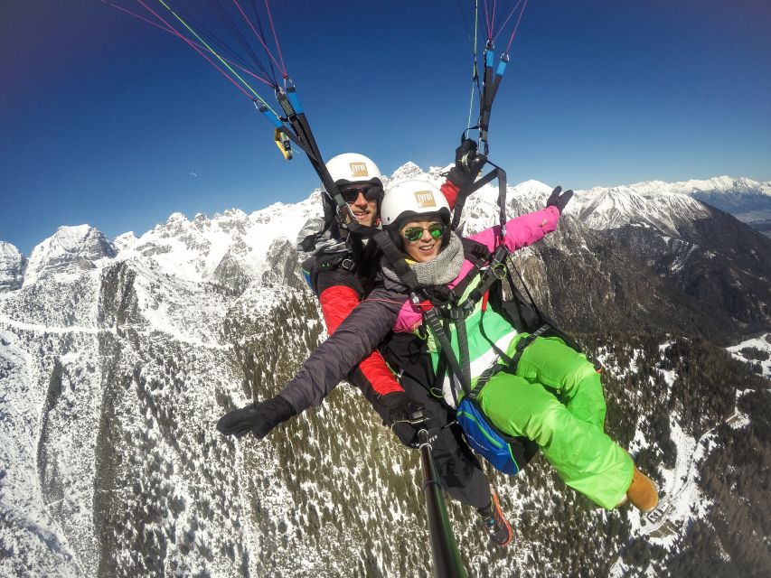 Innsbruck: Paragliding Adventure - Feeling the Freedom of Flight