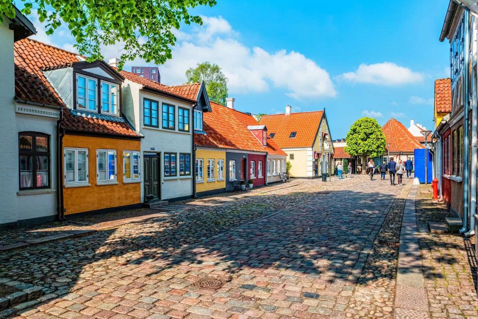 Inspiring Odense - Walking Tour for Couples - Taking in Hans Christian Andersens Legacy