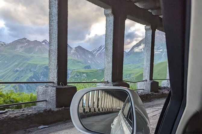 Kazbegi Full Day Private Tour + LUNCH - Details