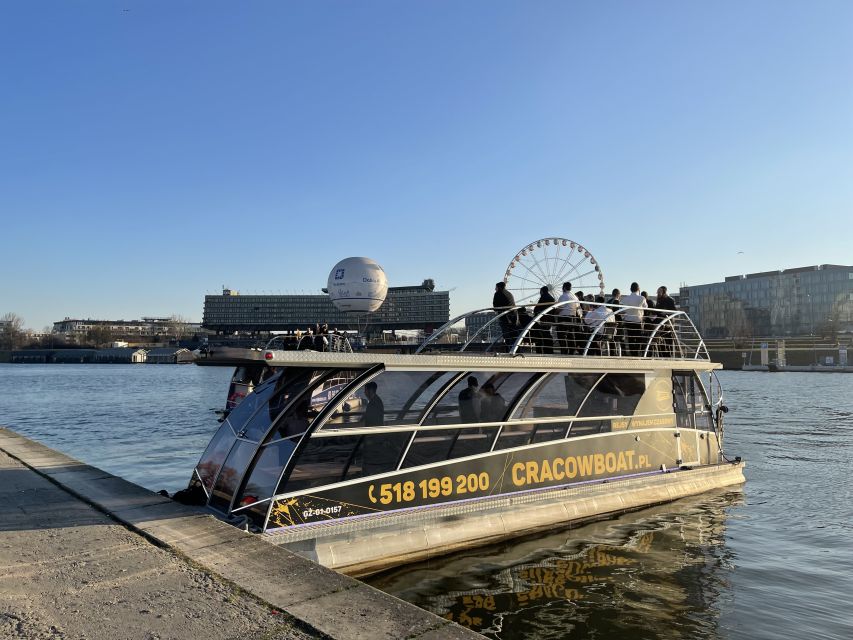 Krakow: Sightseeing Cruise on the Vistula River - Meeting Point and Accessibility