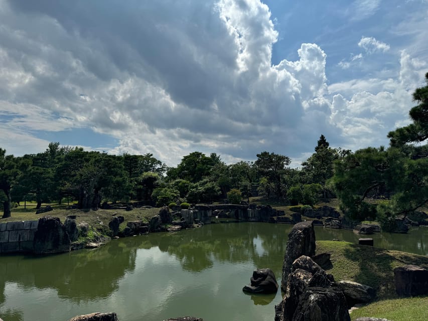 Kyoto: Nijo Castle, Noble Architecture & Gardens Guided Tour - Visitor Experience