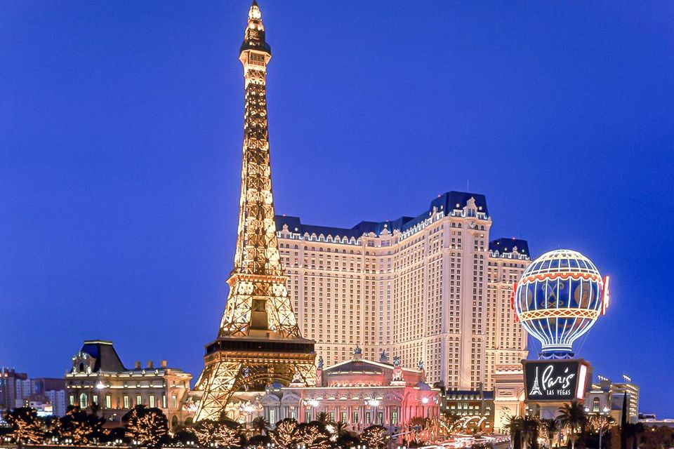 Las Vegas: Eiffel Tower Viewing Deck Entrance Ticket - Included Features