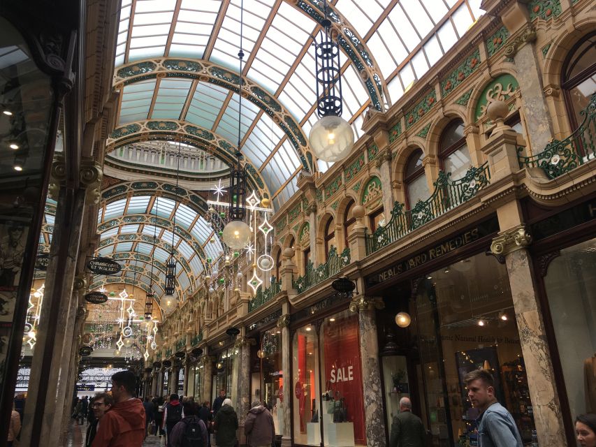 Leeds: 2-Hour Highlights Walking Tour - Starting Point: City Square