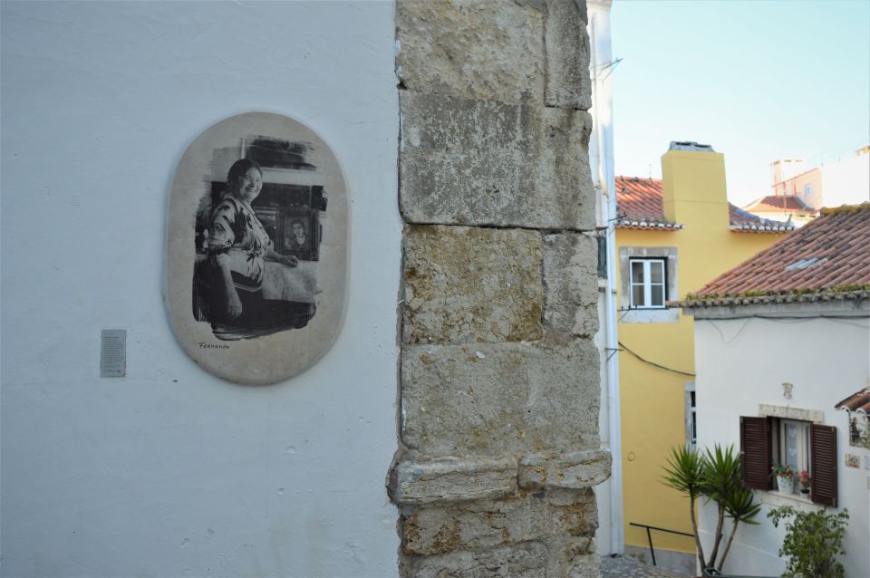 Lisbon: History, Culture, & Current Affairs Walking Tour - Wandering Through Chiado