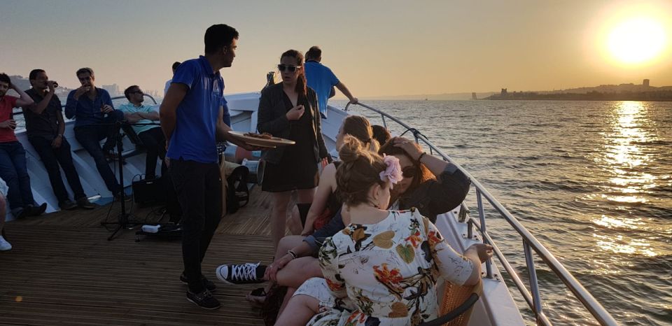 Lisbon: New Years Eve Tagus River Cruise With Open Bar - Open Bar With Beer and Wine