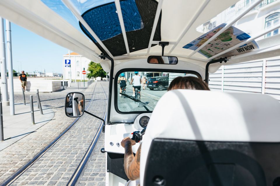 Lisbon: Old Town Tuk Tuk Tour - Panoramic City Views