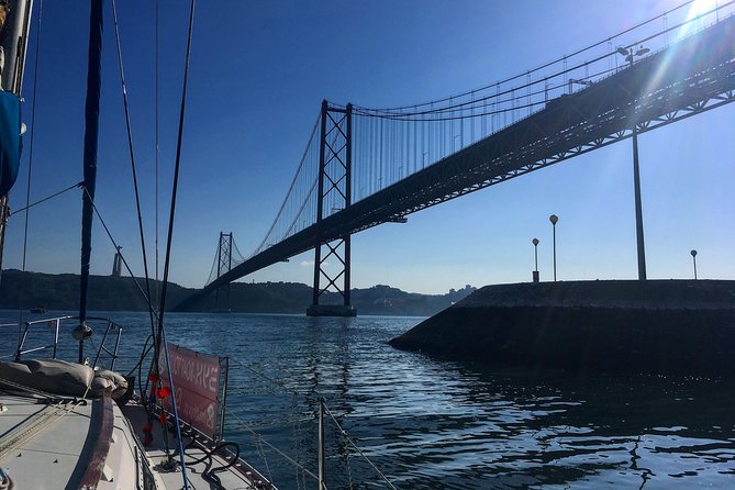 Lisbon Sunset Sensations on a Private Sailing Boat With Wine&Snacks - Reviews