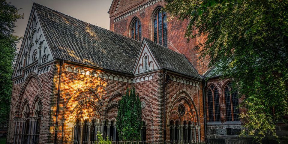 Lübeck: Self-Guided Walking Tour and Scavenger Hunt - Exploring Lübecks Hidden Gems