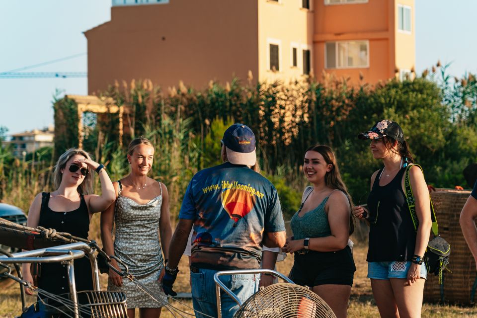 Mallorca: 1-Hour Hot Air Balloon Flight - Meeting Point and Logistics