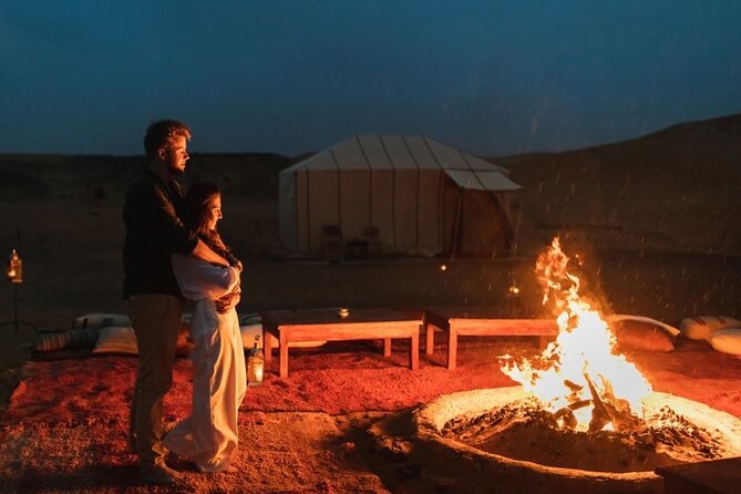 Marrakech: Agafay Desert Sunset Camel Ride With Dinner Show - Live Entertainment and Performances