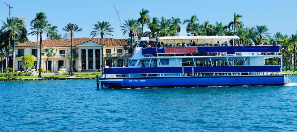 Miami: Beach Boat Tour and Sunset Cruise in Biscayne Bay - Amenities and Services