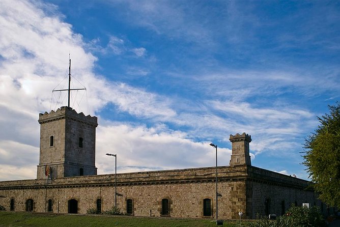 Montjuic Aerial Tramway Admission Ticket - Operating Hours and Schedule