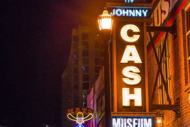 Nashville Evening Trolley Tour - Music History and Superstars