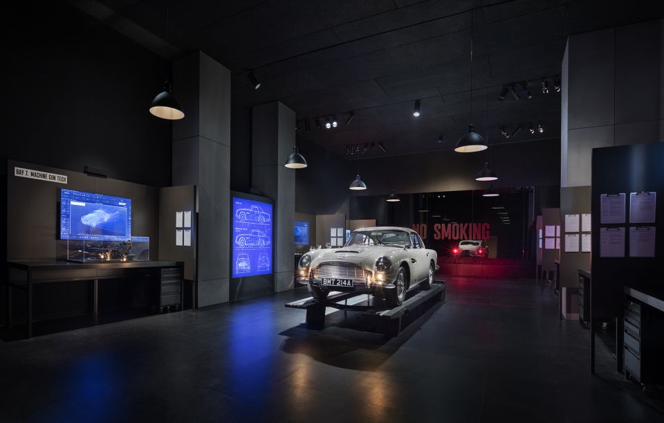 New York: SPYSCAPE Spy Museum & Experience - Facilities and Accessibility