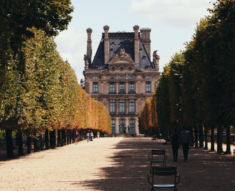 Paris: Highlights Walking Tour With an Lgbtq+ Perspective - What to Expect