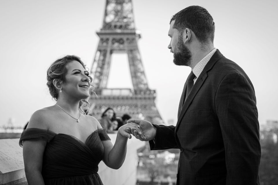 Paris: Romantic Photoshoot for Couples - Whats Included