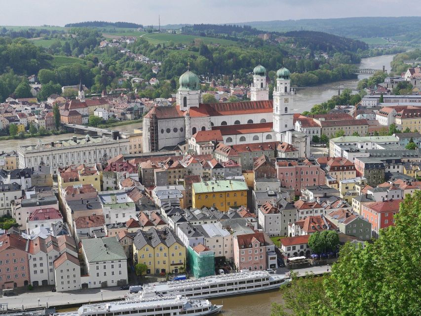 Passau Private Walking Tour With a Professional Guide - Discovering Veste Oberhaus Castle