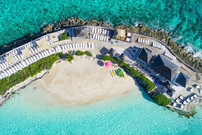 Pearl Island Bahamas Snorkeling Experience and Lunch - Iconic Lighthouse Exploration