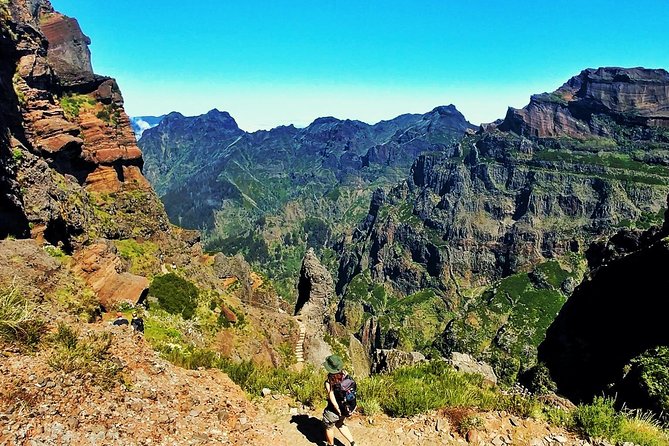 Pico Do Areeiro to Ruivo -Pr1 Hiking Tour. - Meeting and Pickup Details