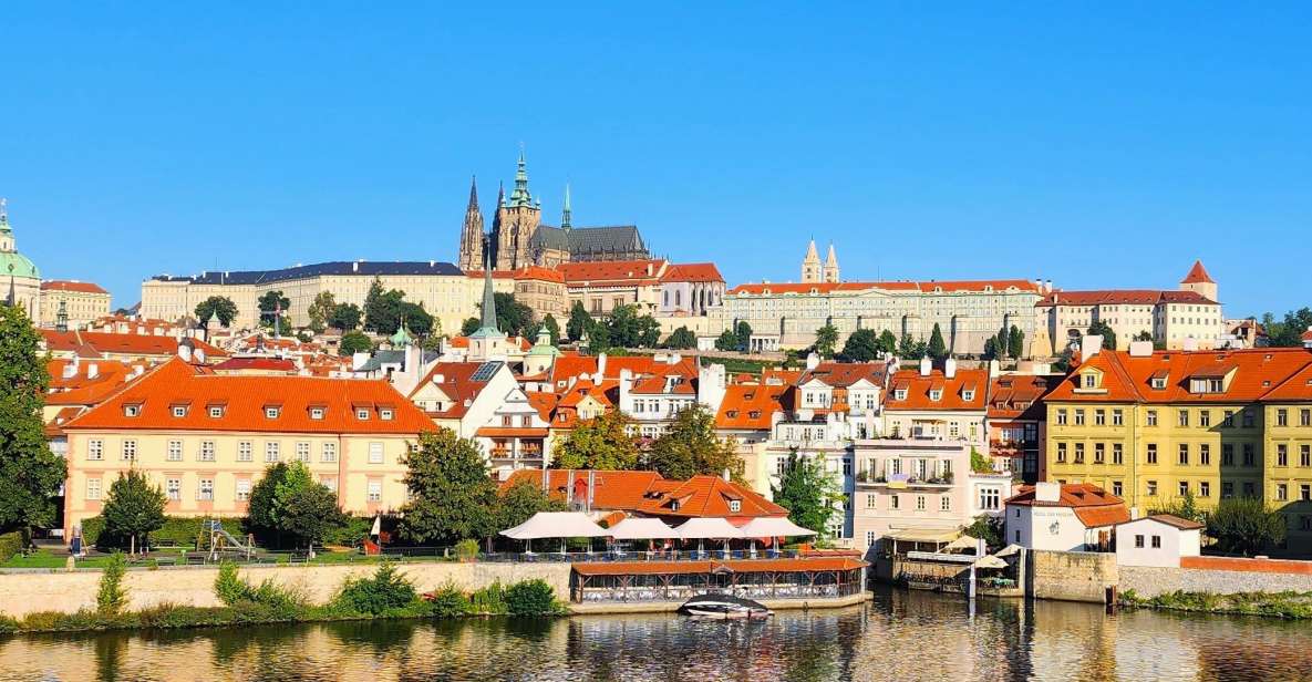 Prague: Prague Castle Private Walking Tour - Accessibility and Policies