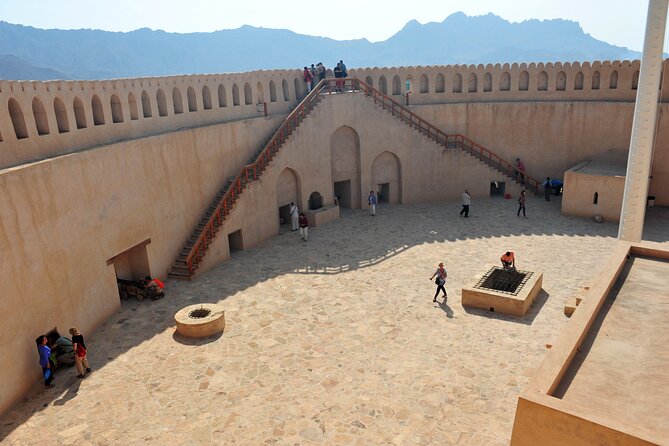 Private Day Trip to Nizwa & Jabal Shams (The Grand Canyon of Oman) - Nizwa Souk and Souvenirs