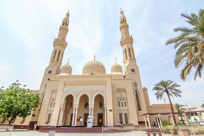 Private Dubai Premium Half Day Tour With Customized Itinerary - Discover Jumeirah Neighborhood and Mosque