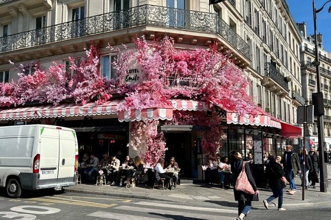 Private Parisian Food Tour in Le Marais - Group Size and Accessibility