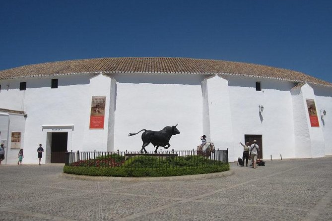 Ronda and White Villages Guided Day Tour From Seville - Picturesque Streets of Grazalema