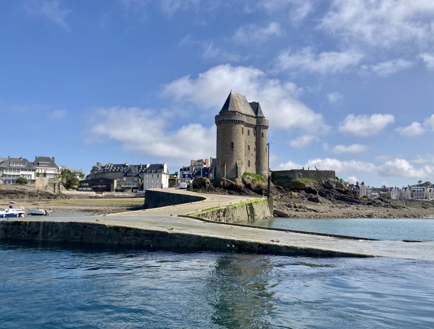 Saint-Malo: Discover Sea Trip Around the Bay - Explanations and Anecdotes