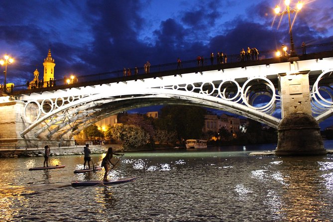 Seville: Sunset in Paddle Surf - Changing Rooms and Photo Opportunities