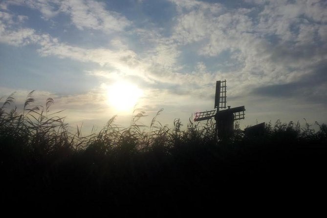 Small-Group Guided Sunset Canoe Tour in Waterland With Dinner - Reclaimed Landscapes