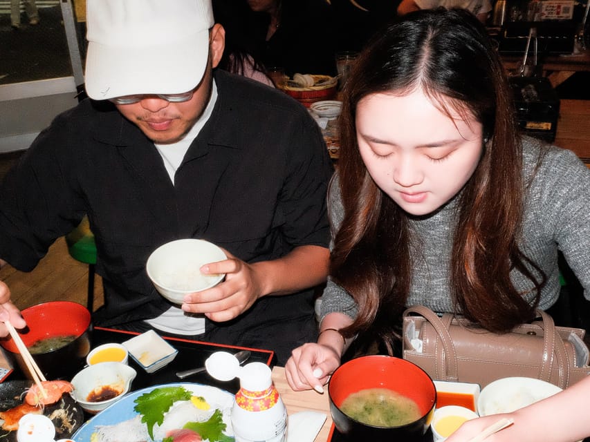 Tokyo Nightlife Tour And Photography Session - Meeting Point and Important Information