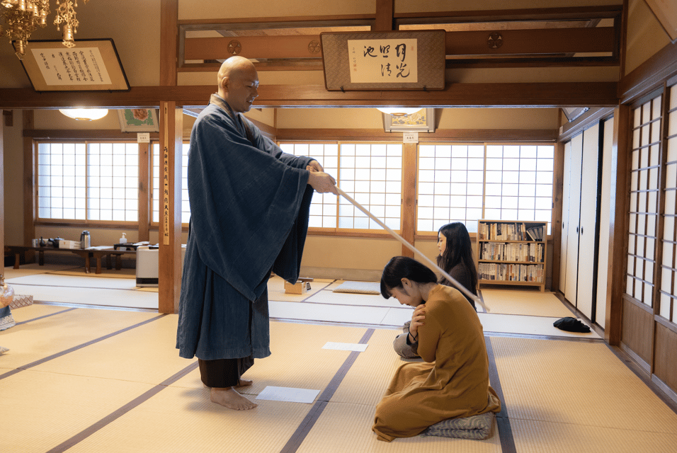 Tokyo: Zen Meditation at a Private Temple With a Monk - Photography Opportunity