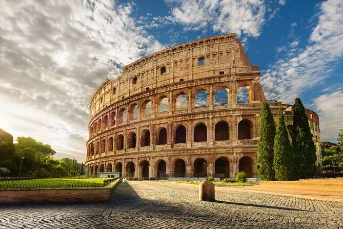 Transfer From Fiumicino Airport to Rome - Pricing and Group Size