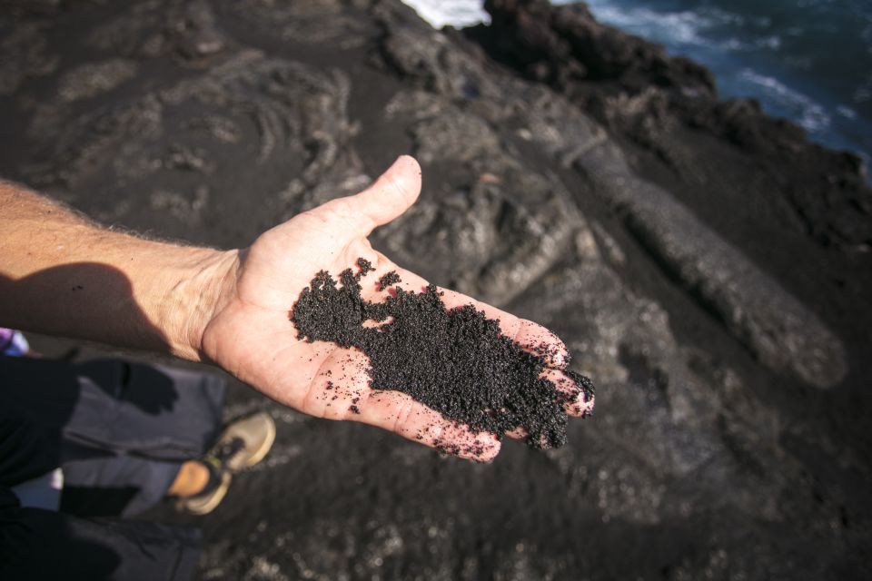 Waikoloa/Kohala: Elite Volcano Hike - Tour Keanakakoi Crater