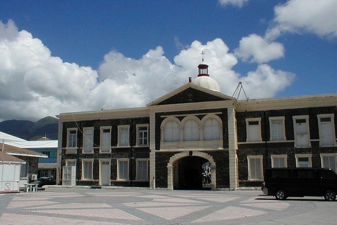 Walking Tour of Basseterre - Discovering Independence Square